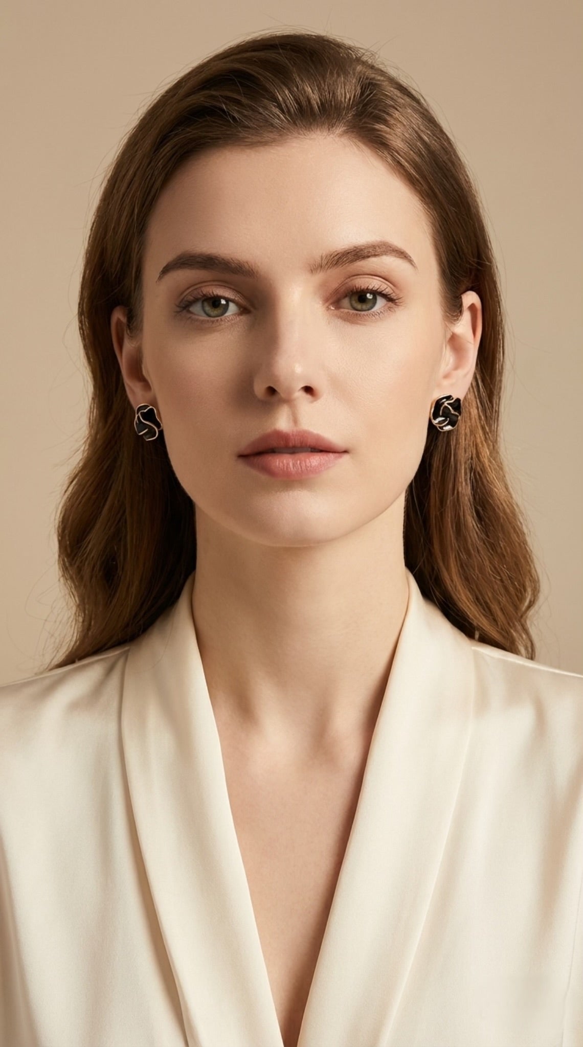 Noir Bloom Earrings